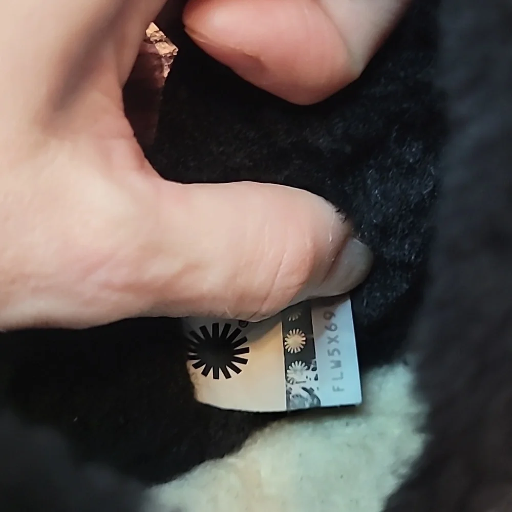 UGG McKay Boots - Picture 14 of 16